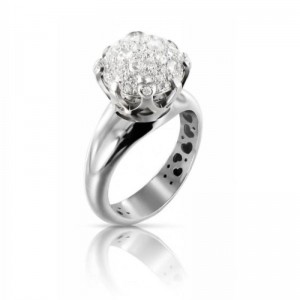 18K WHITE GOLD SISSI DIAMOND RING 0.82. 