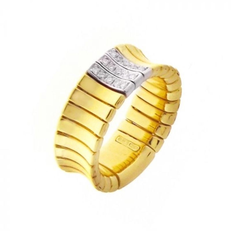 http://williambarthman.bluestar-apps.com/upload/product/CHIMENTO YELLOW GOLD WHITE GOLD DIAMOND IN THE MIDDLE SUPREME RING. 
