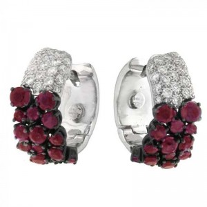 CHIMENTO WG HUGGIES DIAMONDS TOP RUBIES BOTTOM  DIAS .55PTS  RUBY 1.61CTS. 