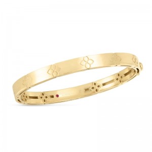 18K YELLOW GOLD LOVE IN VERONA BANGLE 48X58. 