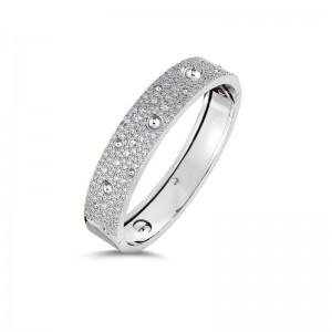 18K WHITE GOLD DIAMOND POIS MOI LUNA BANGLE 3.90CT. 