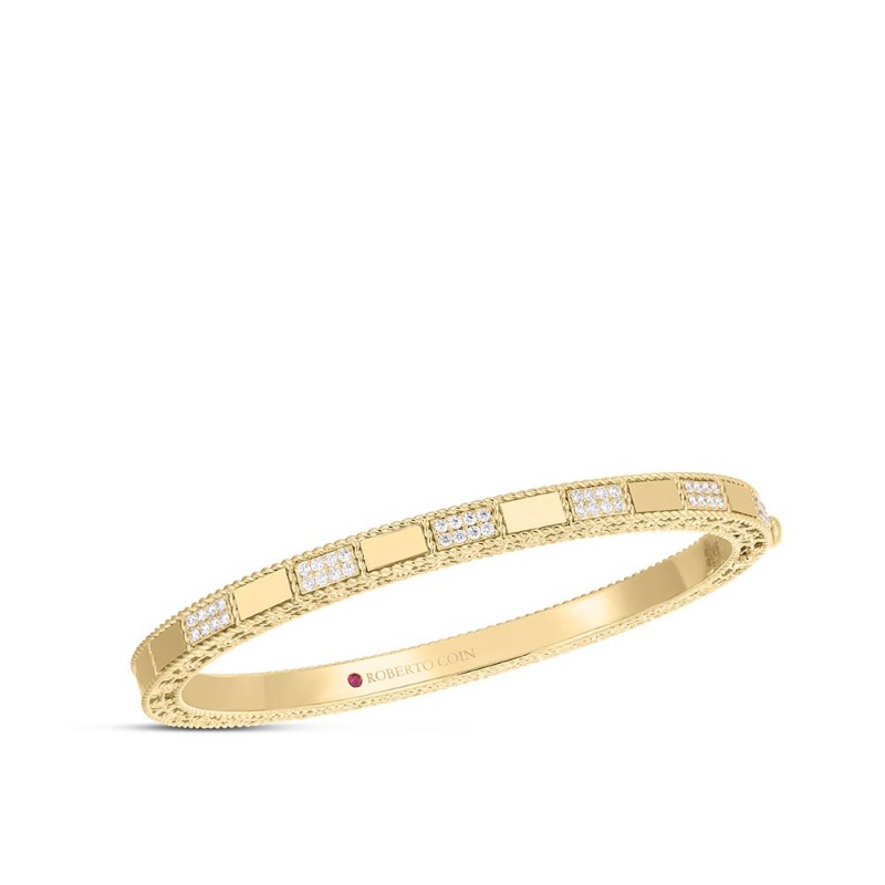 http://williambarthman.bluestar-apps.com/upload/product/Roberto Coin 18K Yellow Gold Diamond Mosaic Bangle 48x58 .40ctw. 