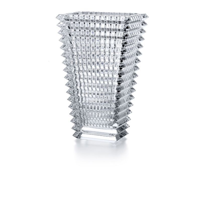 http://williambarthman.bluestar-apps.com/upload/product/BACCARAT TALL EYE VASE. 