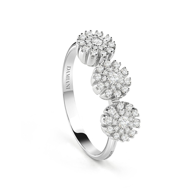 Damiani 18k White Gold 3 Diamond flower shaped Ring Diamond 0.30ctw.